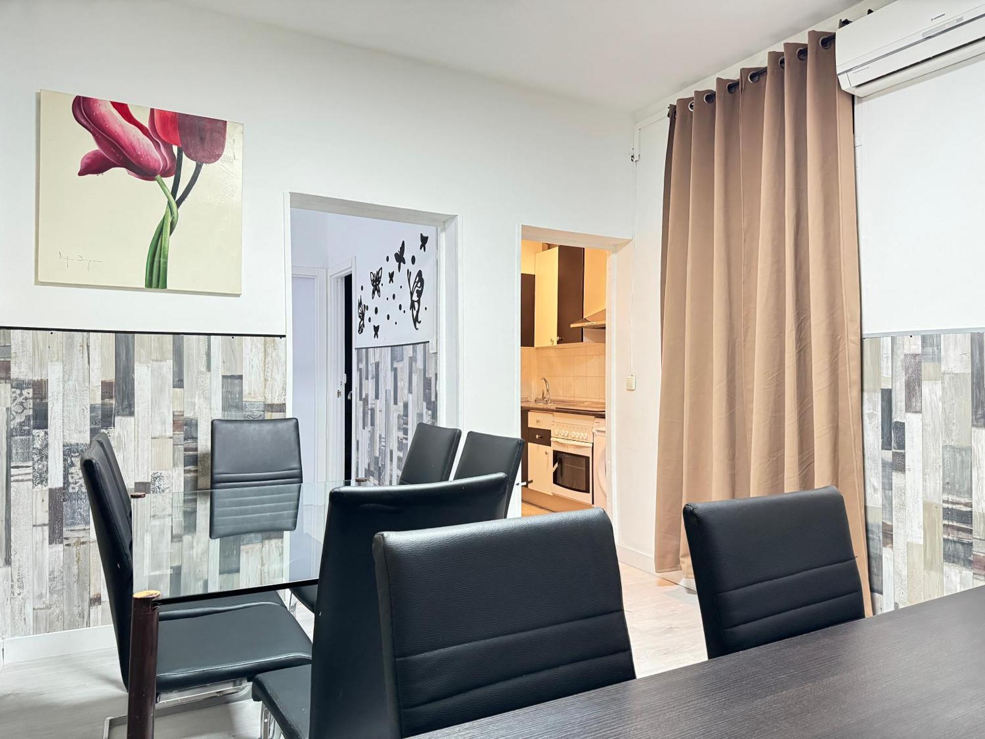 Apartamentos Day Madrid Gran Via Centro Sol Malasana Exterior photo