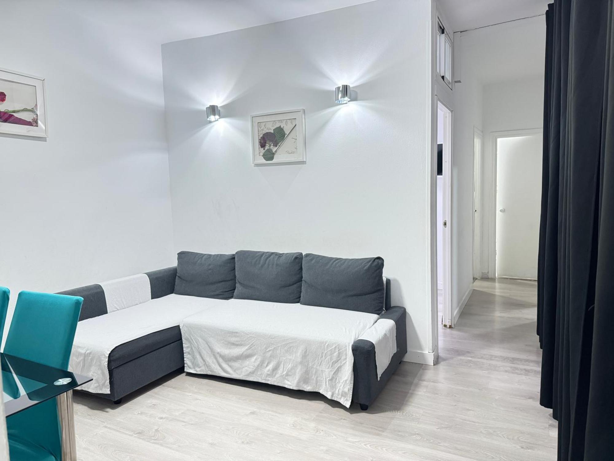 Apartamentos Day Madrid Gran Via Centro Sol Malasana Exterior photo